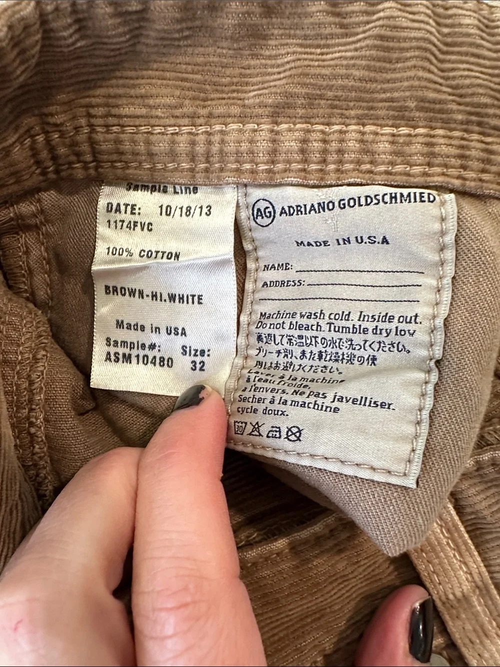 AG‎ Adriano Goldschmied The Graduate Tailored Leg Corduroy Pants Tan Brown 32